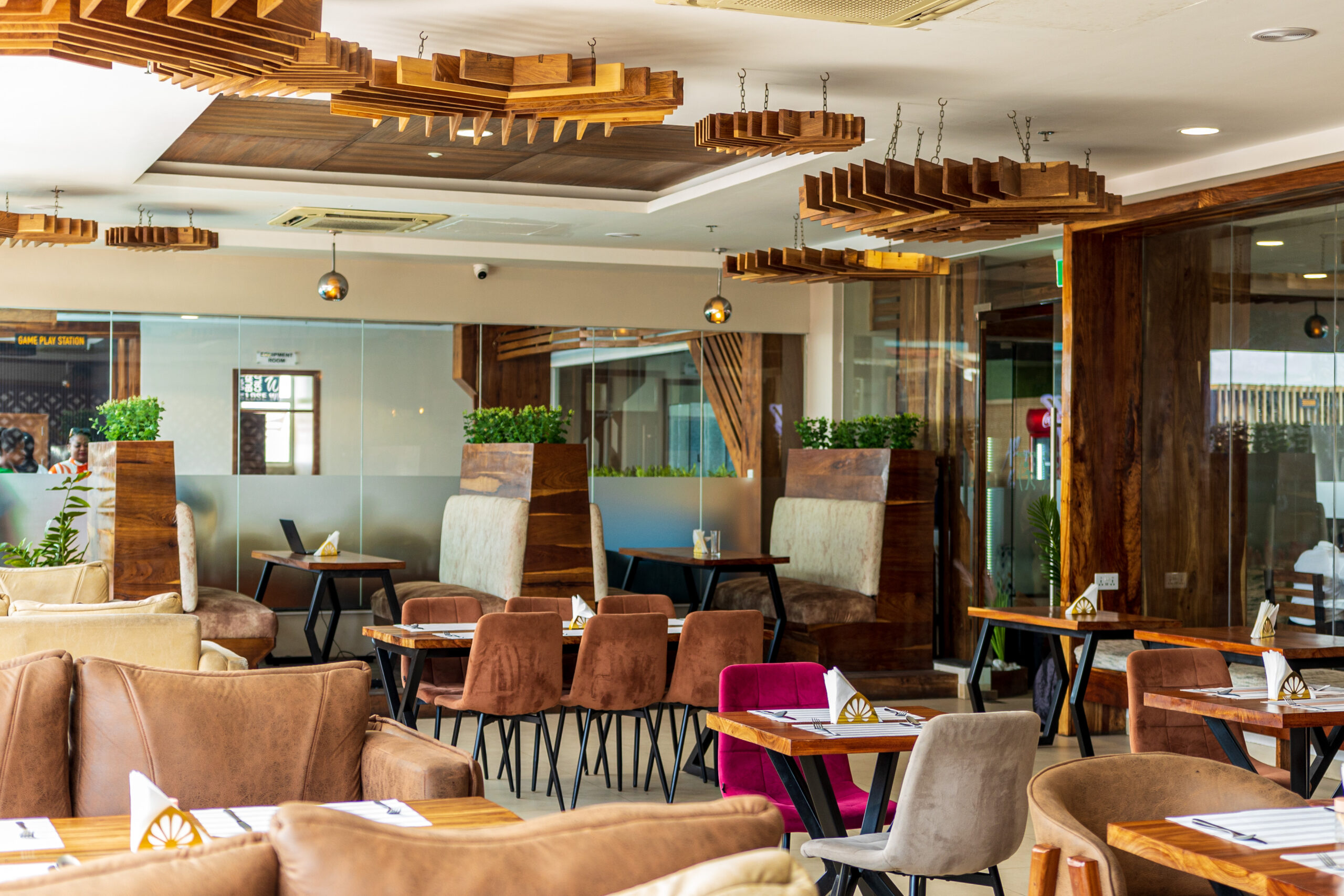 Bar & Restaurant